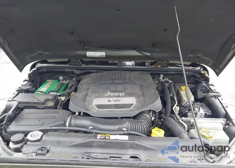 2015 Jeep Wrangler Sahara из США, поврежденный, VIN 1C4AJWBG9FL709189